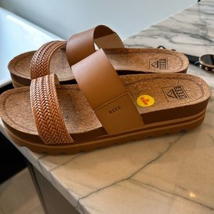 Reef Vista Hi Size 9 Wedge Sandals